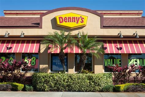 nearest denny's restaurant